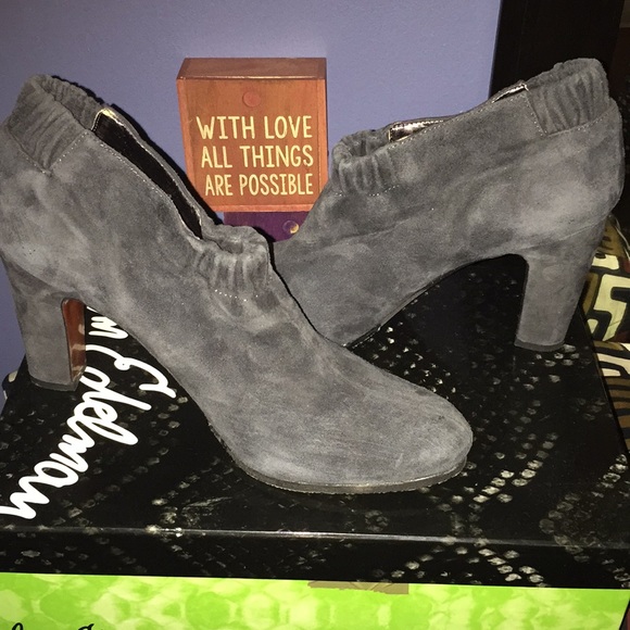 Sam Edelman Shoes - NWT Sam Edelman Grey Bootie 9M